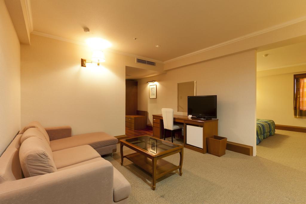 Station Hotel Au Цу Номер фото