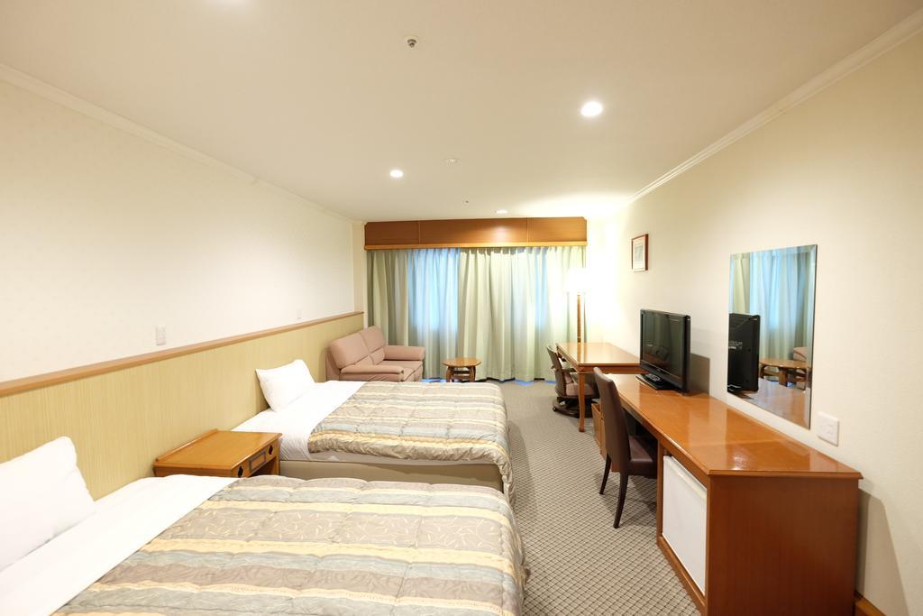Station Hotel Au Цу Экстерьер фото