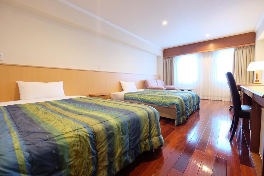 Station Hotel Au Цу Экстерьер фото