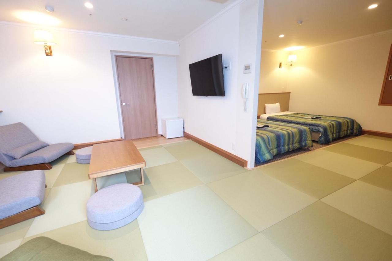 Station Hotel Au Цу Экстерьер фото